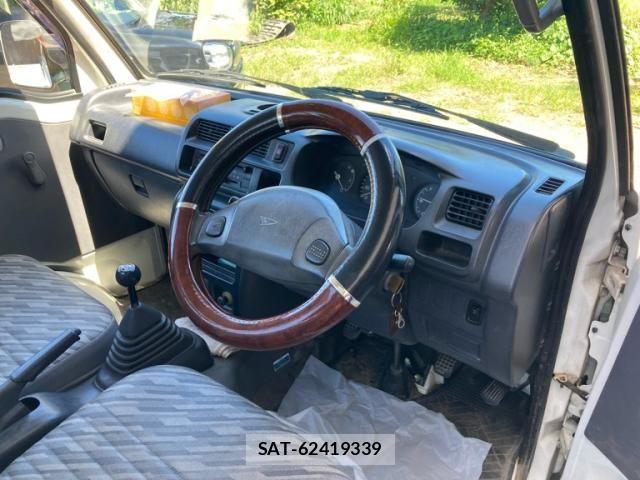 Daihatsu HIJET TRUCK 2001-11 8412810-15