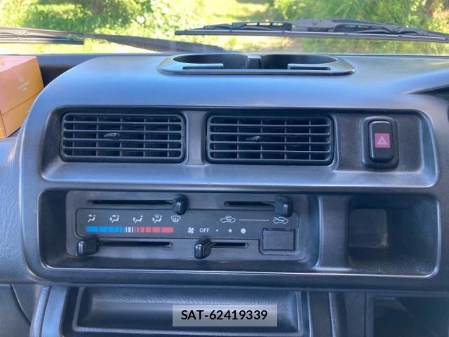 Daihatsu HIJET TRUCK 2001-11 8412810-21