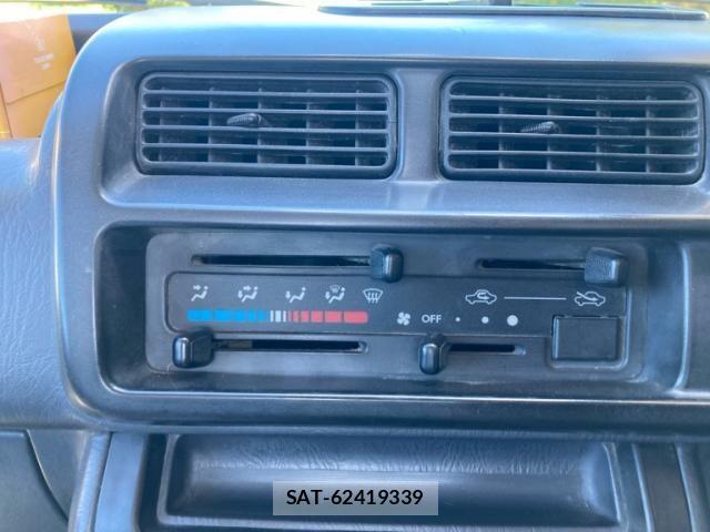 Daihatsu HIJET TRUCK 2001-11 8412810-22