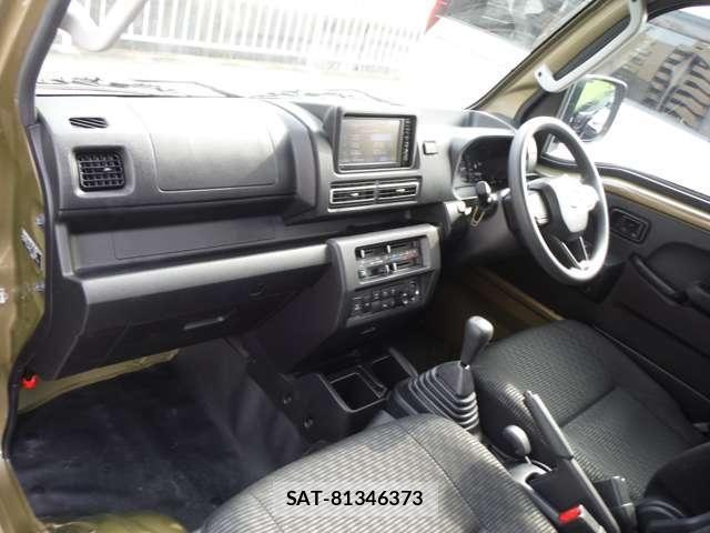 Daihatsu HIJET TRUCK 2022-10 8412798-13