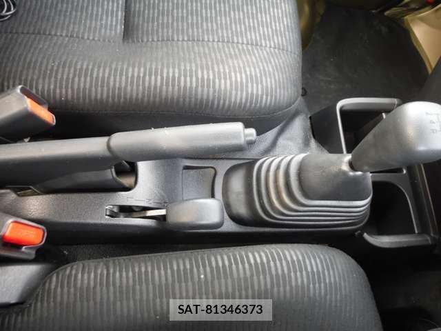 Daihatsu HIJET TRUCK 2022-10 8412798-18