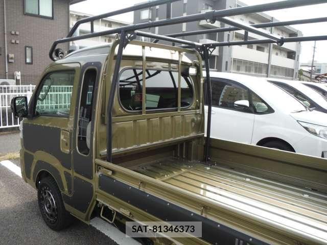 Daihatsu HIJET TRUCK 2022-10 8412798-8