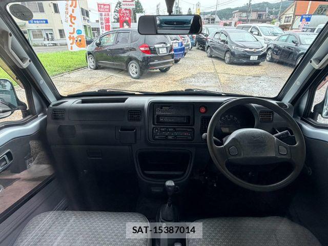 Daihatsu HIJET TRUCK 2012-10 8438205-11