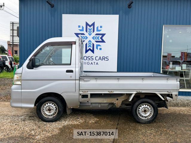 Daihatsu HIJET TRUCK 2012-10 8438205-8