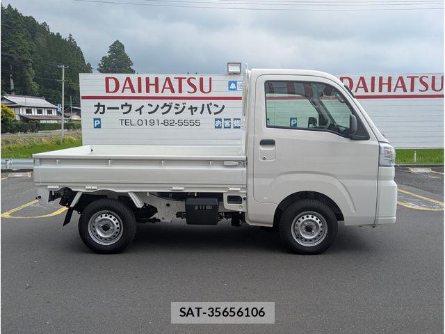 Daihatsu HIJET TRUCK 2026-07 8457630-5