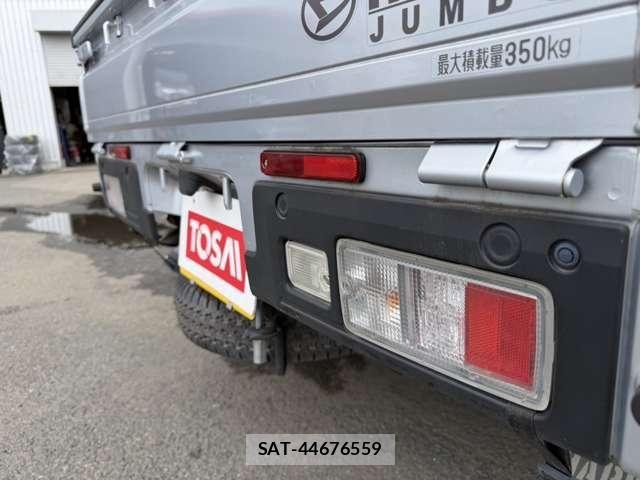 Daihatsu HIJET TRUCK 2022-07 8525177-29