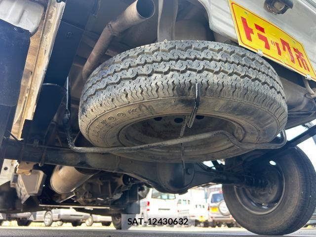 Daihatsu HIJET TRUCK 2004-06 8525180-17