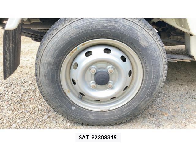 Daihatsu HIJET TRUCK 2005-11 8525183-4
