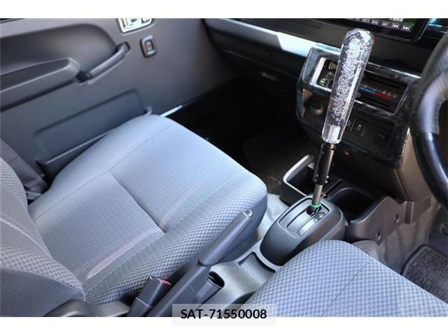 Daihatsu HIJET TRUCK 2020-04 8562131-24