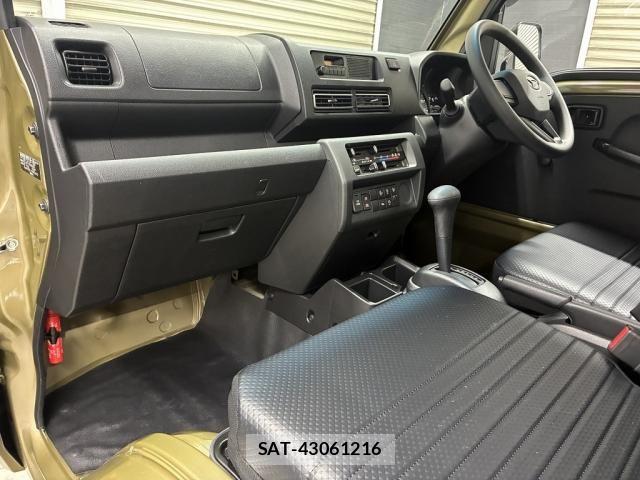 Daihatsu HIJET TRUCK 2024-08 8562132-16