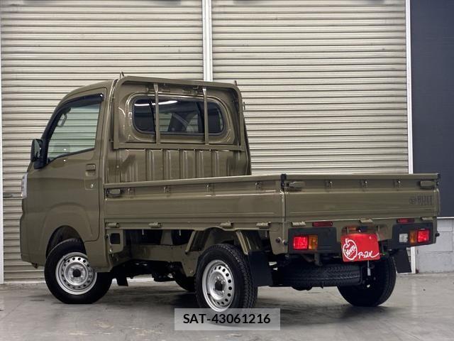 Daihatsu HIJET TRUCK 2024-08 8562132-7