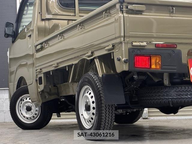 Daihatsu HIJET TRUCK 2024-08 8562132-8