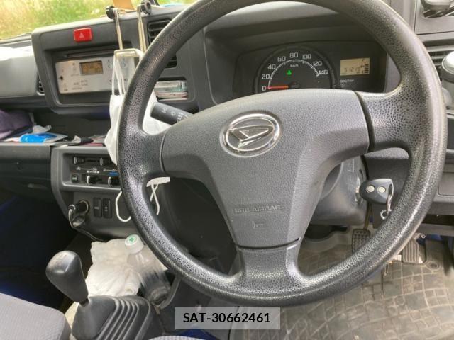 Daihatsu HIJET TRUCK 2014-09 8627068-16