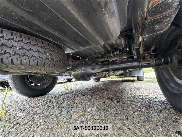 Daihatsu HIJET TRUCK 2014-04 8627071-12