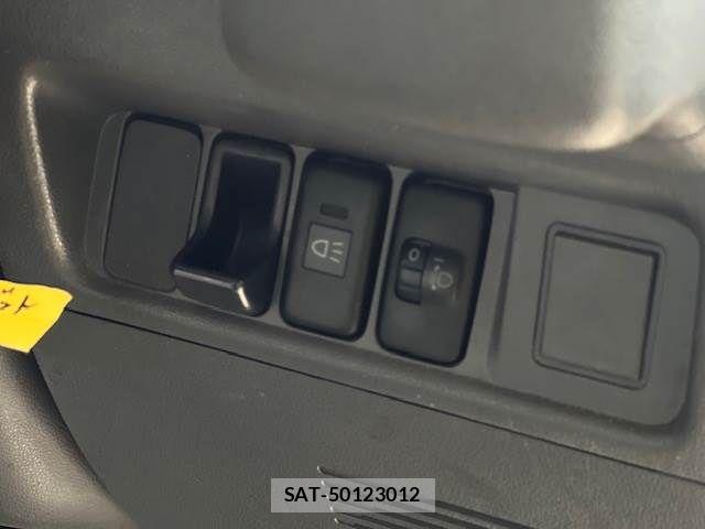 Daihatsu HIJET TRUCK 2014-04 8627071-8