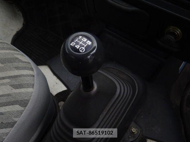 Daihatsu HIJET TRUCK 2003-10 8627072-11