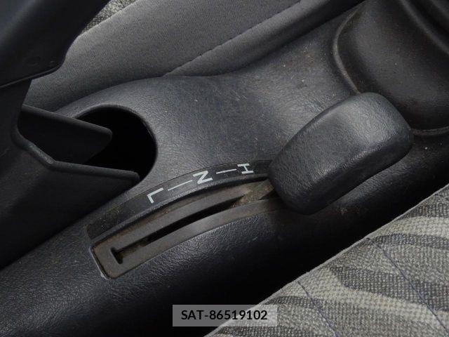 Daihatsu HIJET TRUCK 2003-10 8627072-12