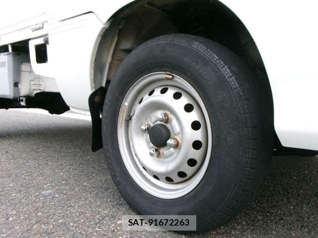 Daihatsu HIJET TRUCK 2012-05 8627069-19