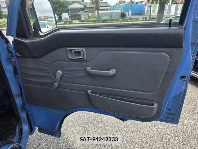 Daihatsu HIJET TRUCK 2004-08 8659423-13
