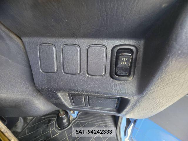 Daihatsu HIJET TRUCK 2004-08 8659423-22