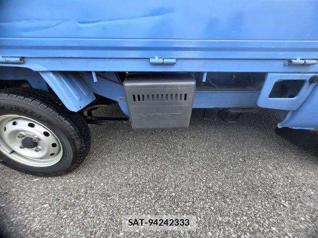 Daihatsu HIJET TRUCK 2004-08 8659423-24