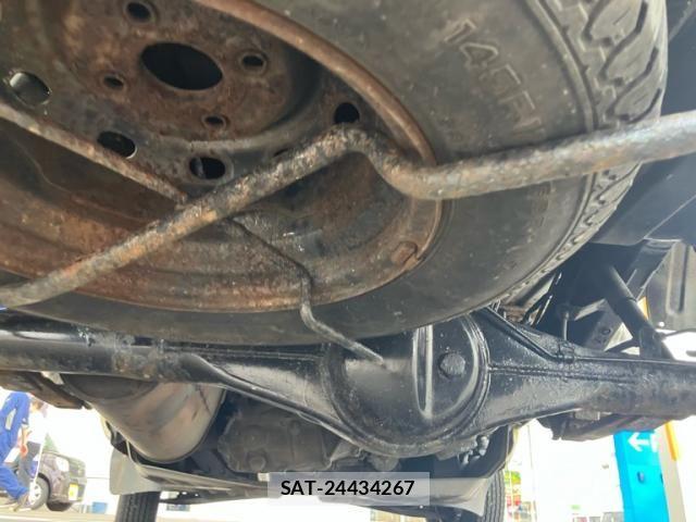 Daihatsu HIJET TRUCK 2004-01 8666255-5