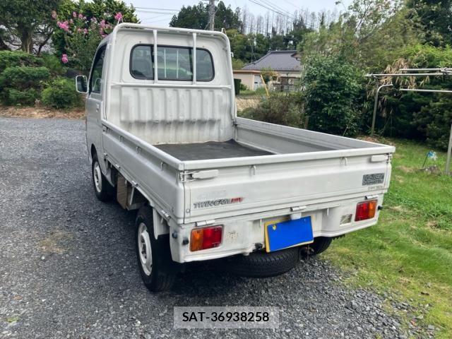 Daihatsu HIJET TRUCK 1998-01 8659424-3