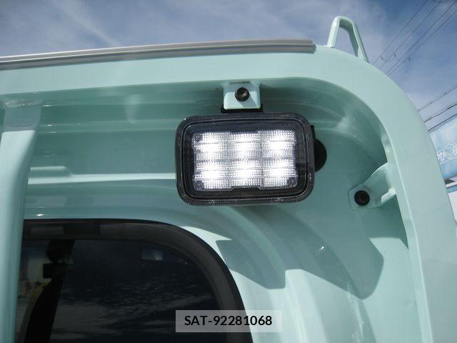 Daihatsu HIJET TRUCK 2023-08 8659417-23