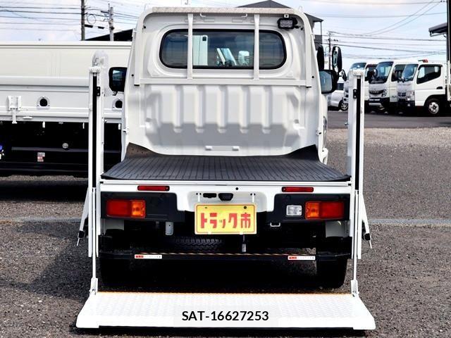 Daihatsu HIJET TRUCK 2023-12 8659412-10