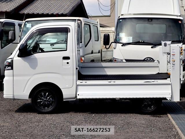 Daihatsu HIJET TRUCK 2023-12 8659412-12
