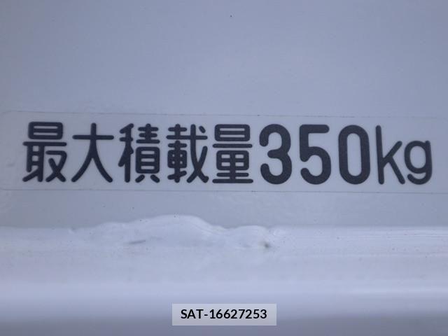 Daihatsu HIJET TRUCK 2023-12 8659412-15