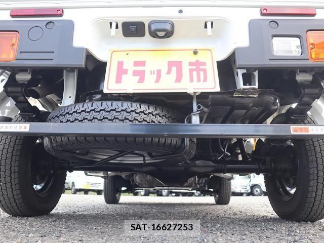 Daihatsu HIJET TRUCK 2023-12 8659412-21