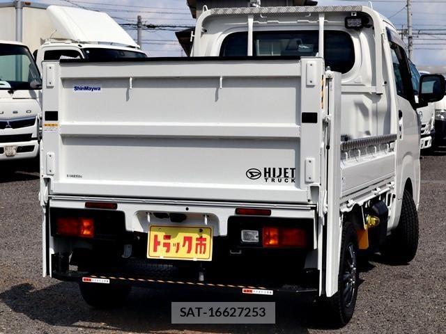 Daihatsu HIJET TRUCK 2023-12 8659412-4
