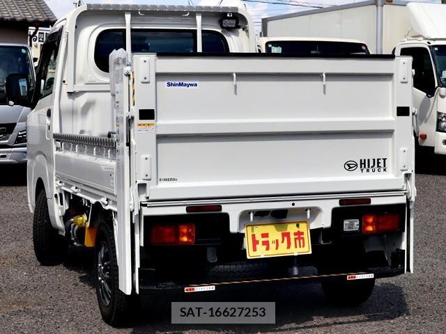 Daihatsu HIJET TRUCK 2023-12 8659412-6