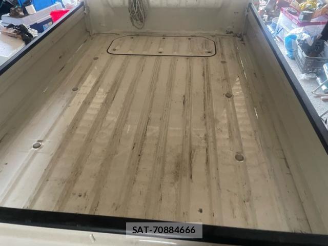 Daihatsu HIJET TRUCK 2021-06 8685661-12