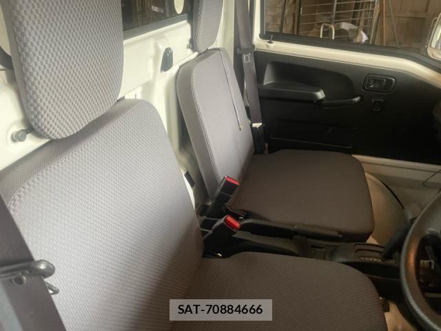 Daihatsu HIJET TRUCK 2021-06 8685661-14