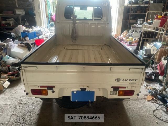 Daihatsu HIJET TRUCK 2021-06 8685661-2