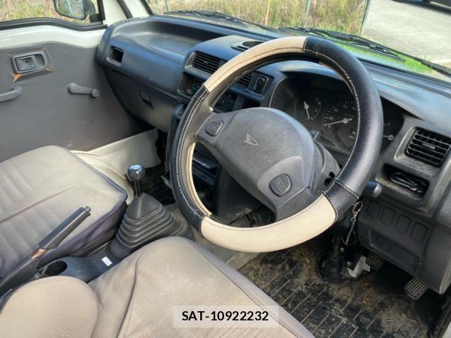 Daihatsu HIJET TRUCK 2000-01 8685664-11