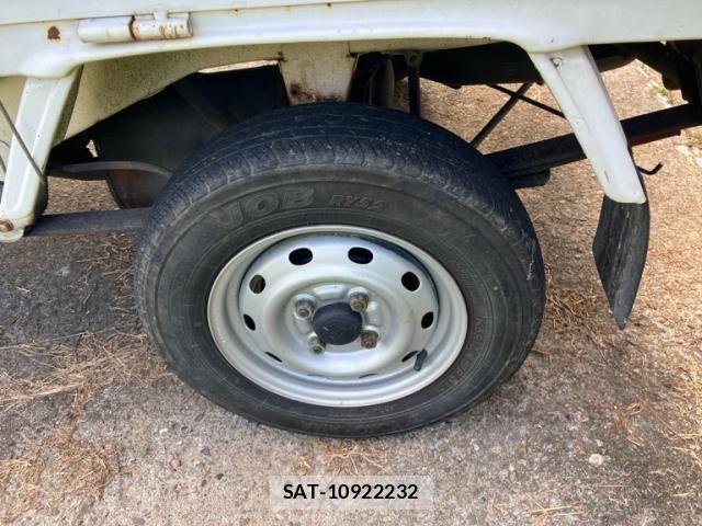 Daihatsu HIJET TRUCK 2000-01 8685664-7