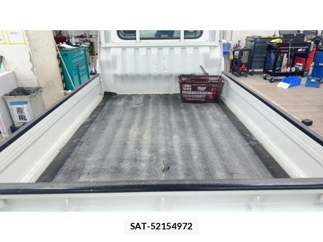 Daihatsu HIJET TRUCK 2010-08 8742659-9