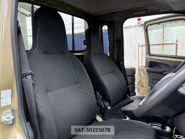 Daihatsu HIJET TRUCK 2023-10 8742650-4