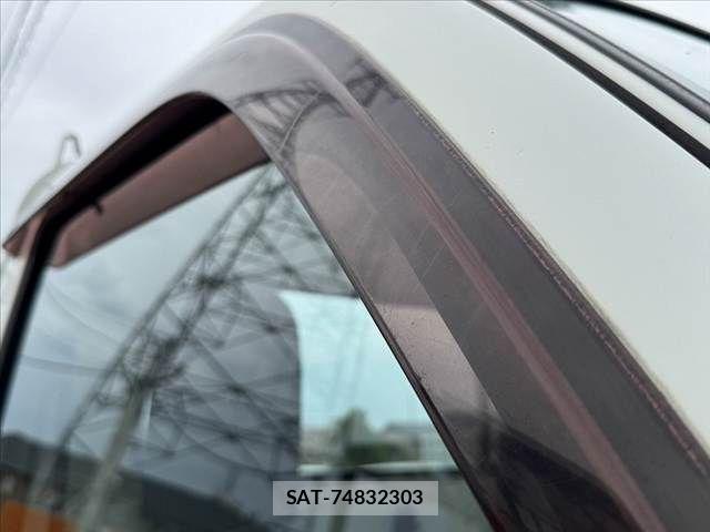 Daihatsu HIJET TRUCK 2013-02 8742654-6
