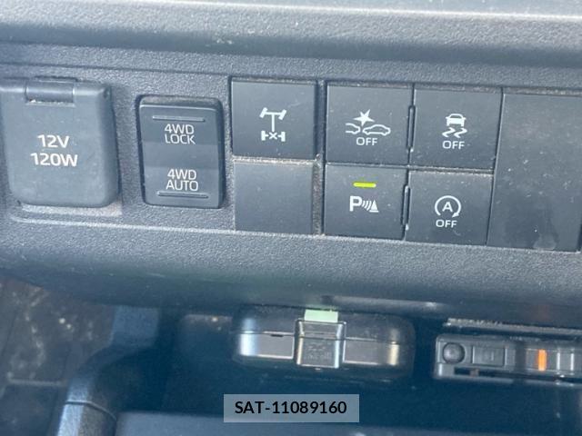 Daihatsu HIJET TRUCK 2022-06 8742649-19