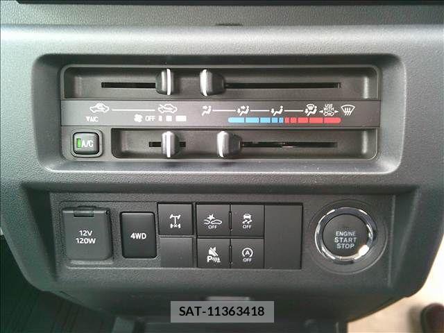 Daihatsu HIJET TRUCK 2026-07 8796165-9