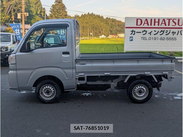 Daihatsu HIJET TRUCK 2022-03 8796170-6