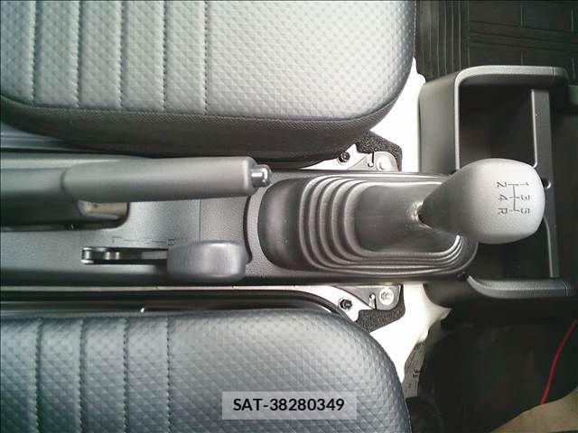 Daihatsu HIJET TRUCK 2026-07 8796168-10