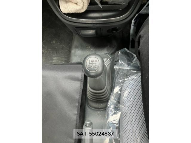 Daihatsu HIJET TRUCK 2010-04 8829380-19