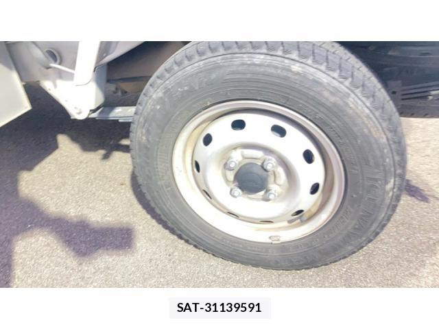 Daihatsu HIJET TRUCK 2011-02 8849283-5
