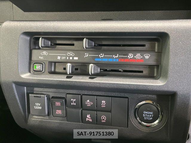 Daihatsu HIJET TRUCK 2025-12 8871151-5