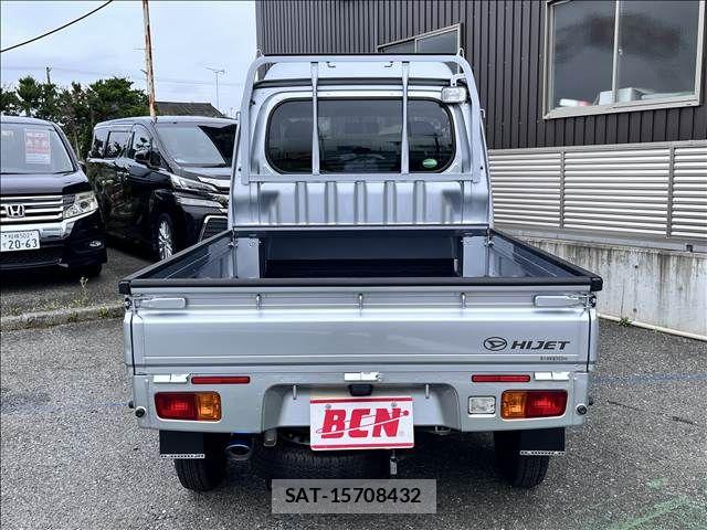 Daihatsu HIJET TRUCK 2017-07 8871152-3